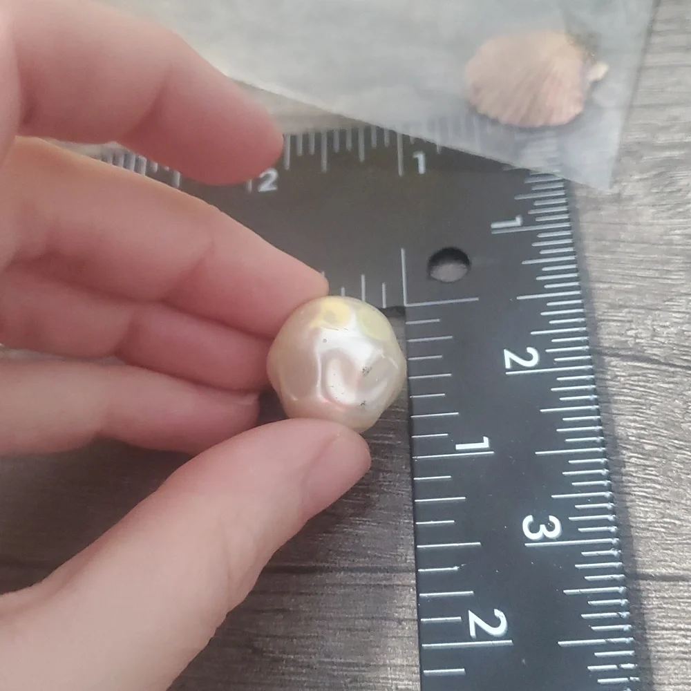 Elegant Cream Faux Pearl Bead P327 Baroque